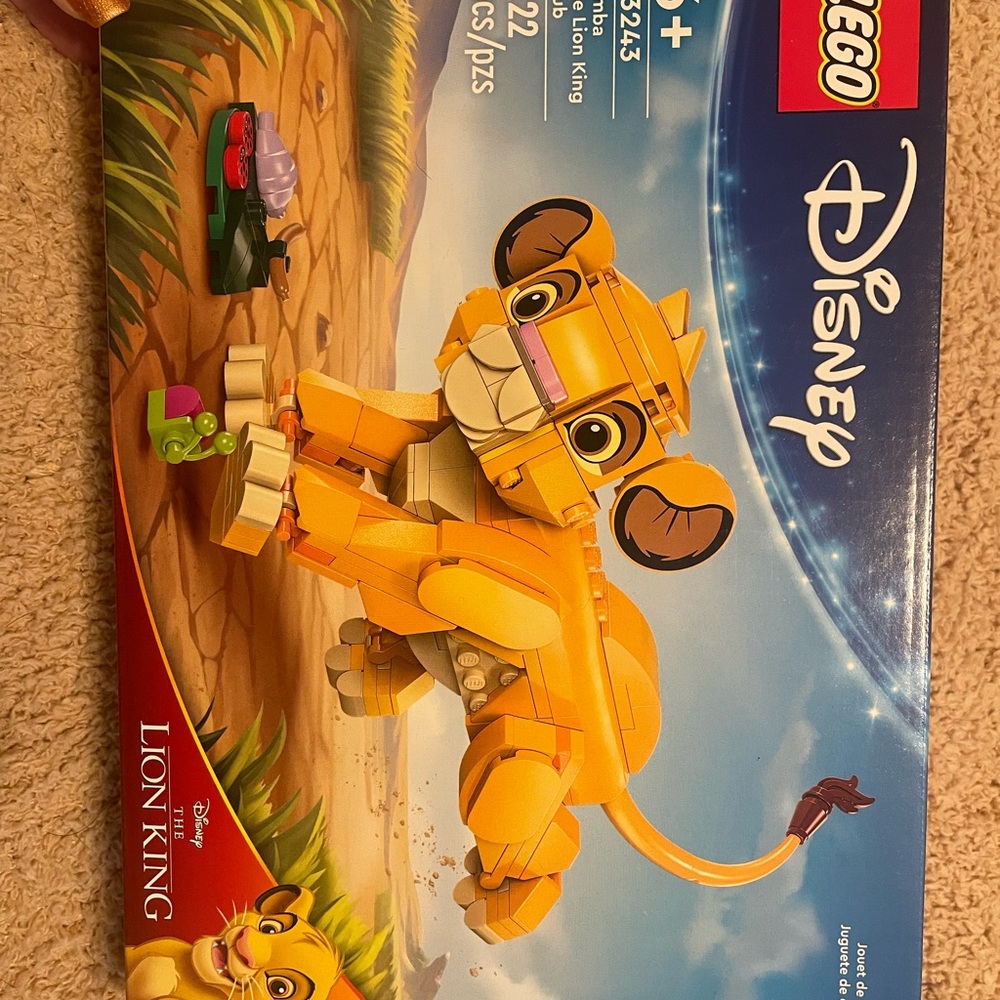 LEGO Disney Lion King Simba Set - Orange and Tan